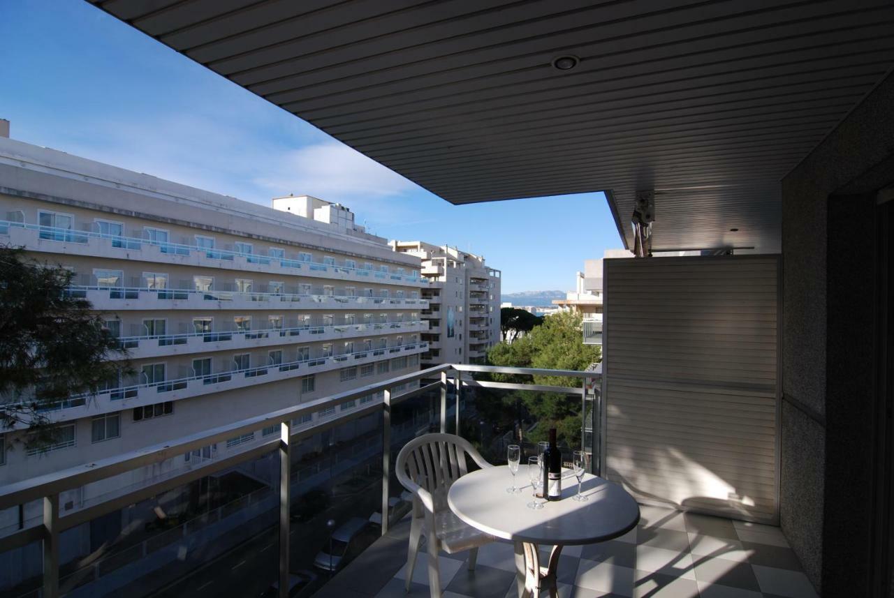 Zeus Montblanc Apartment Salou Exterior photo