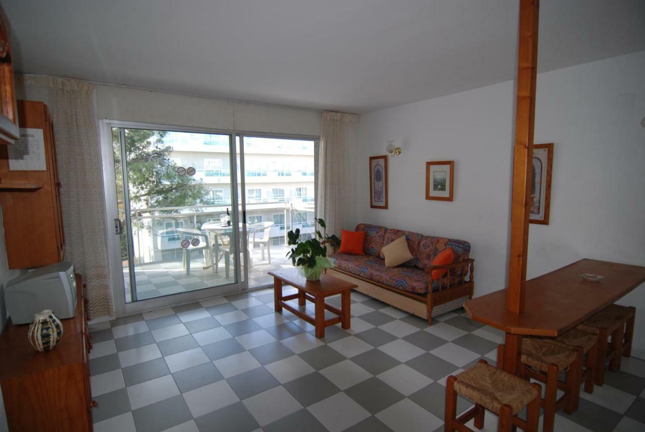 Zeus Montblanc Apartment Salou Exterior photo