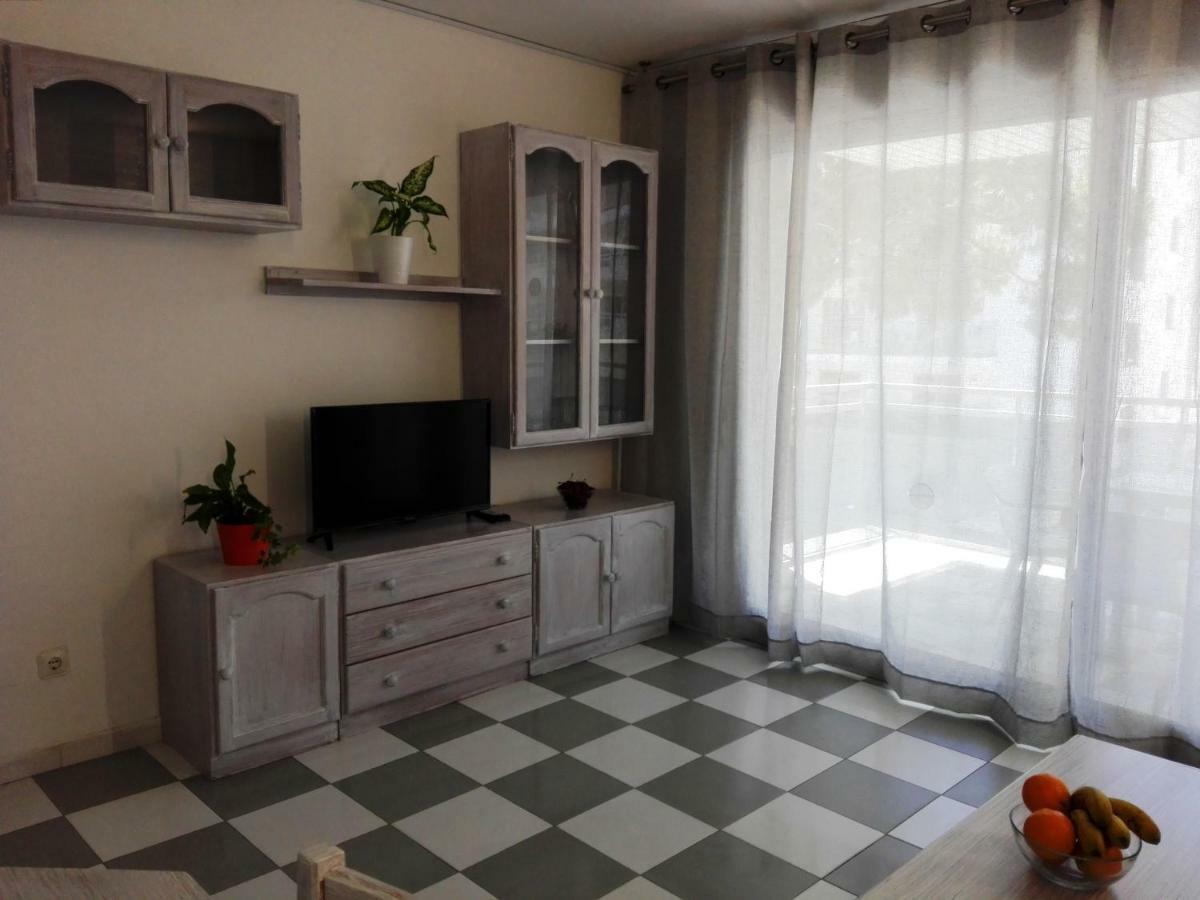 Zeus Montblanc Apartment Salou Exterior photo
